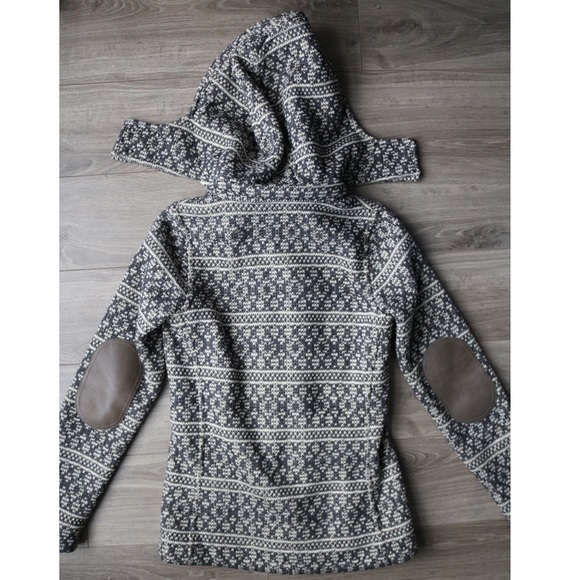 Roots Sherpa Jacket - Picture 4 of 6